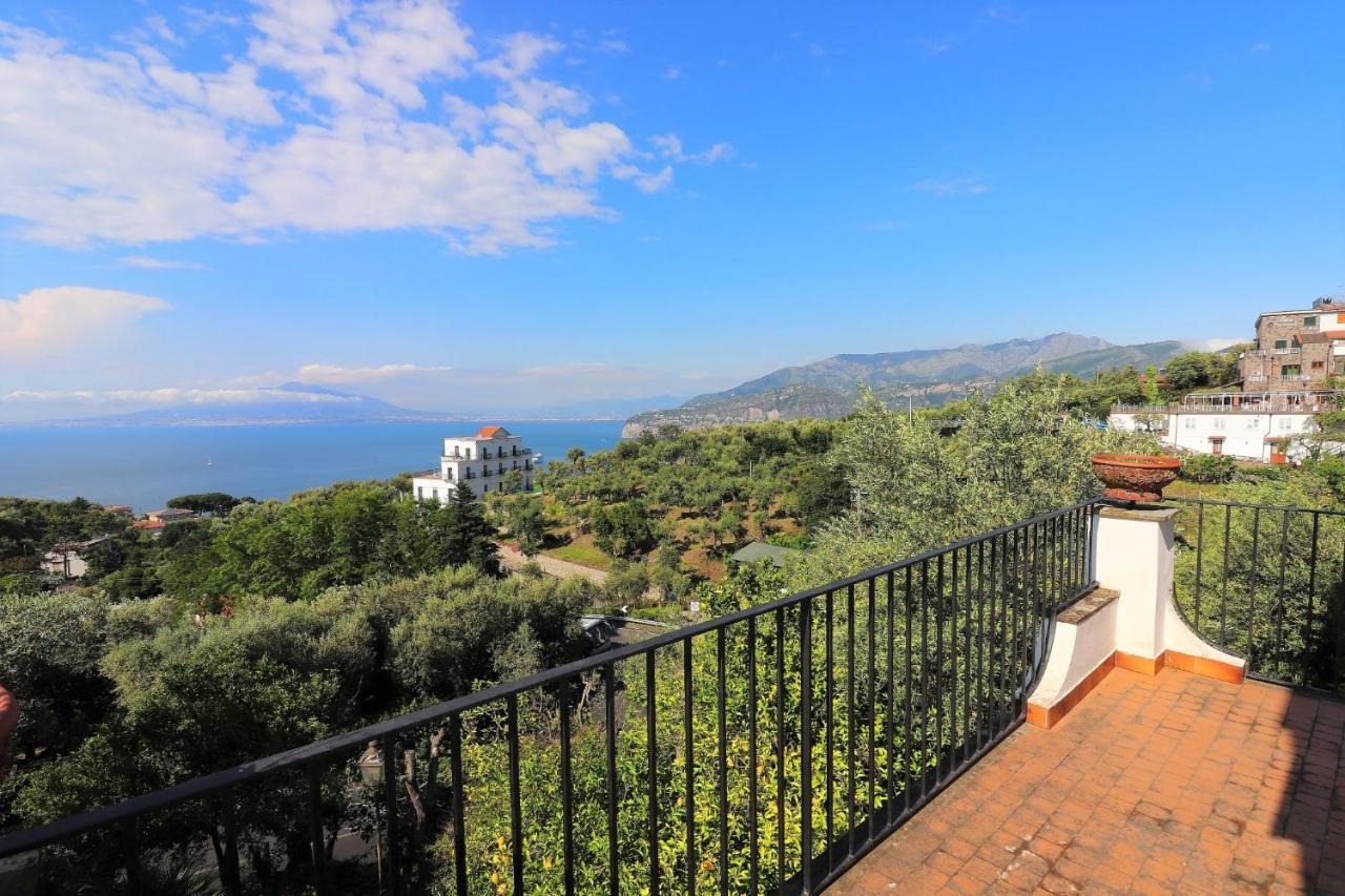 La Casetta Di Emma Sorrento Kültér fotó