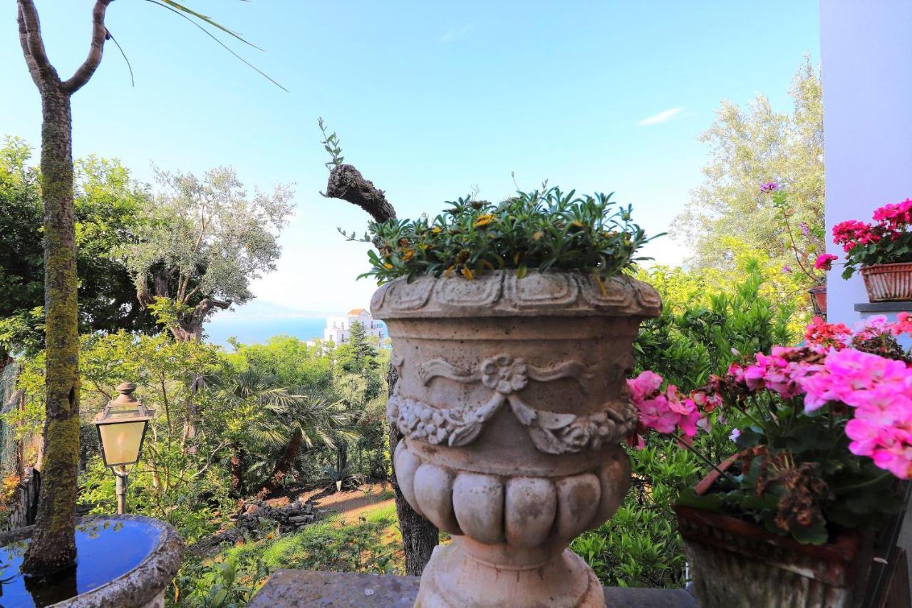 La Casetta Di Emma Sorrento Kültér fotó